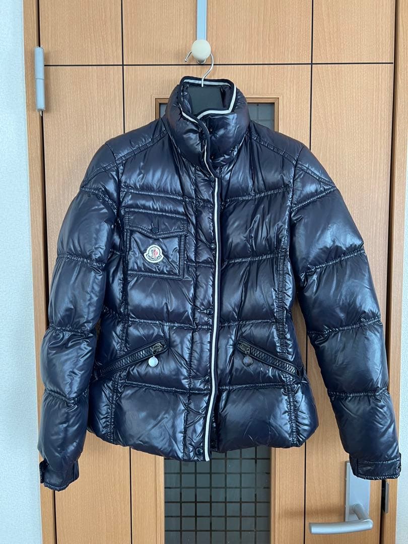 MONCLER ダウンジャケットネイビー綺麗な品物です。size1