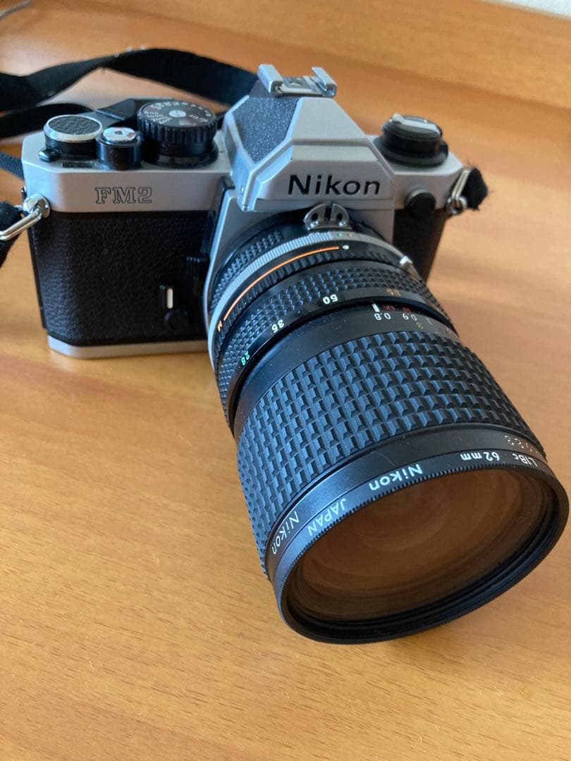 フィルムカメラ Nikon FM2 NIKKOR ZOOM 28-85mm 3.5-4.5