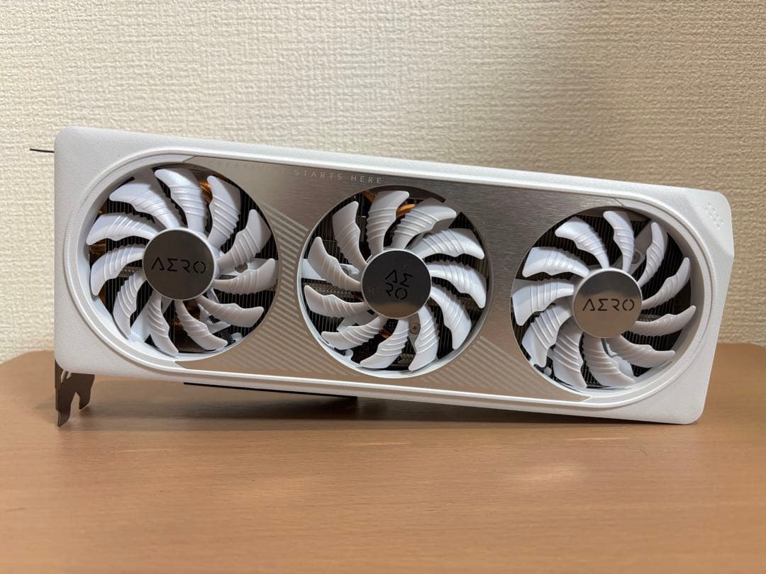 グラフィックボード・グラボ・ビデオカード GIGABYTE GEFORCE RTX 4060 Ti AERO OC 8G