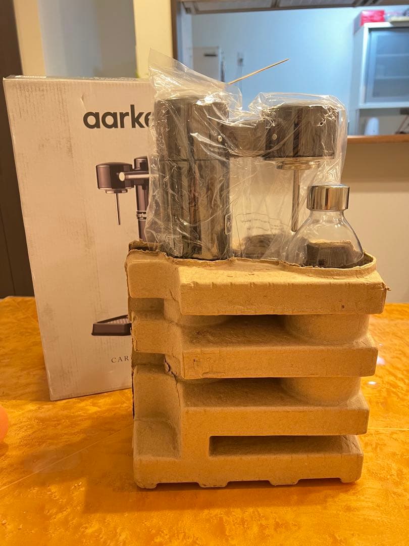 極美品　aarke カーボネーター3 BC 満タンシリンダー2本　ボトル2本付