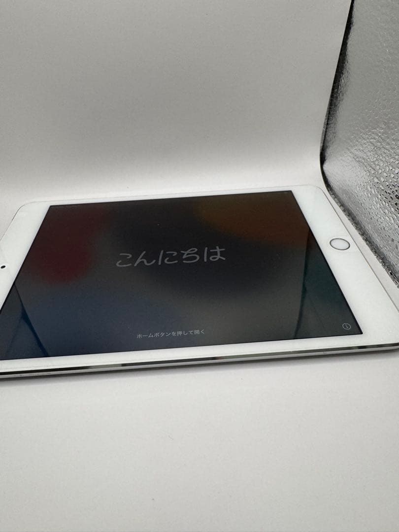 iPad本体 iPad mini 4 A1550 16GB