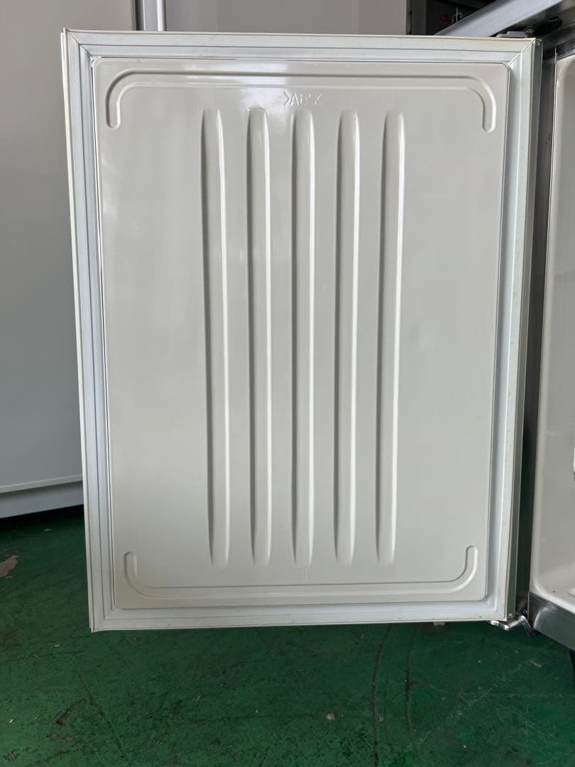 2012年 ホシザキテーブル形冷蔵庫 ①