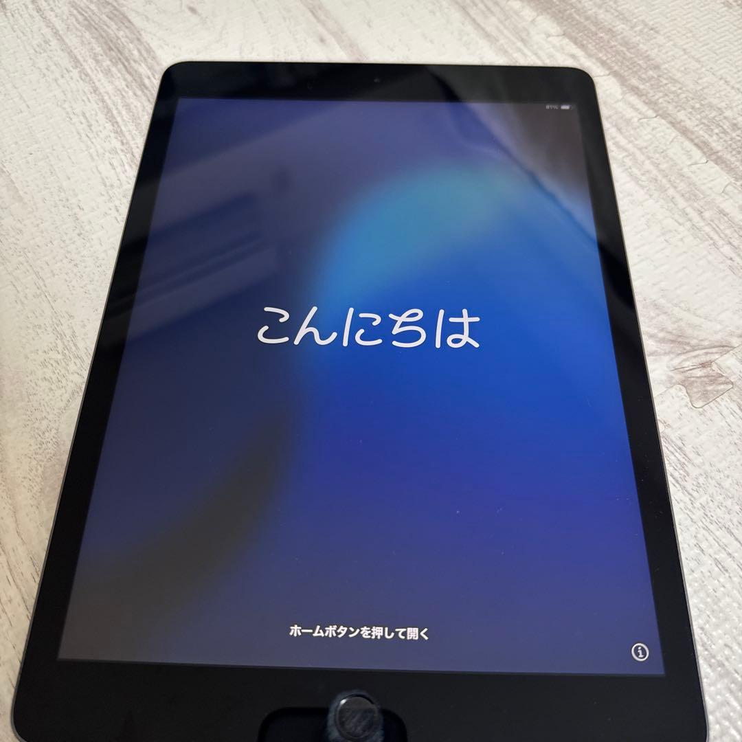 Apple iPad 第7世代　32GB 本体