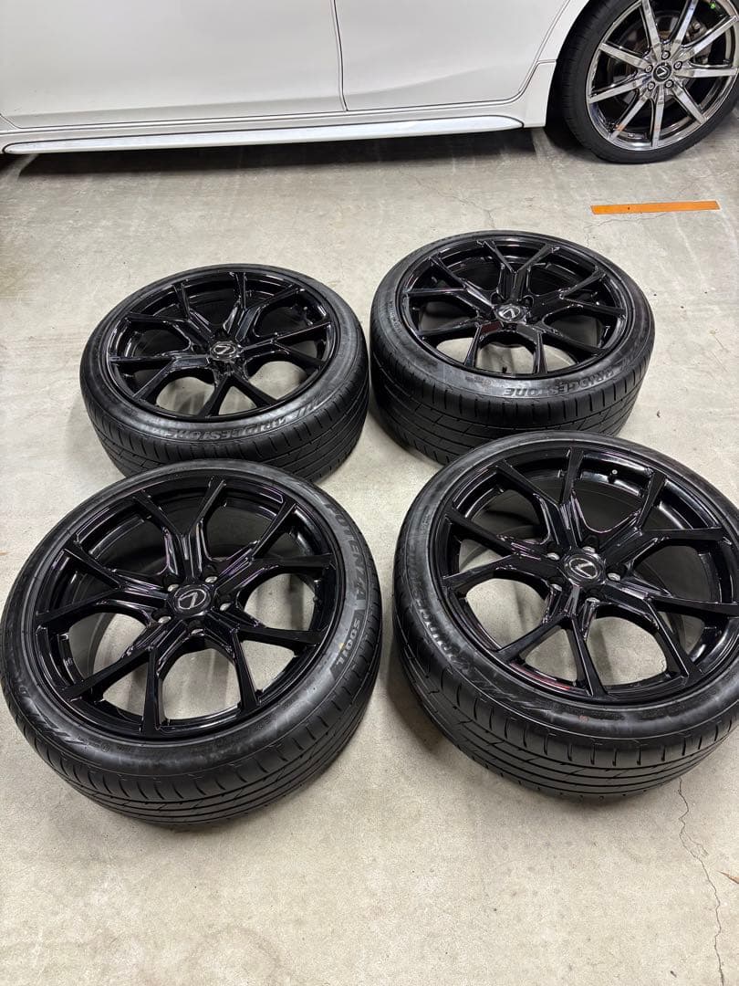 レクサスIS500 純正オプションBBS製 19インチ