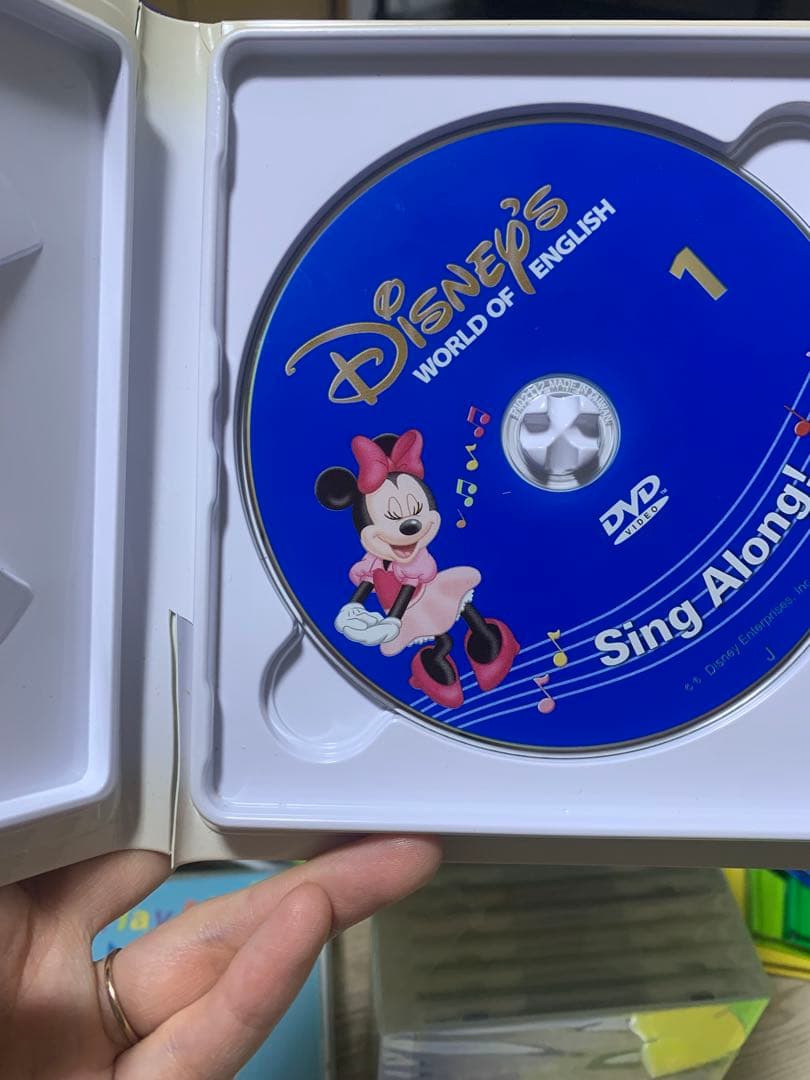 ディズニー英語システム　プレイアロング　シングアロング　ワールドファミリー