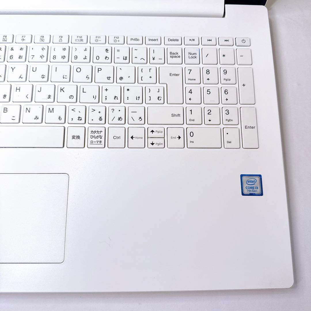 薄型シンプル❤️マットめなホワイトがお洒落❤️Windows11❤️届いたらすぐ使える