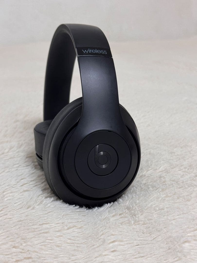 Beats Studio 3 wireless ブラック　Bluetooth