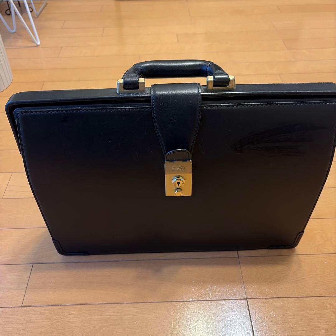 ソメスサドル エグゼクティブ ダレスバッグ ブラック