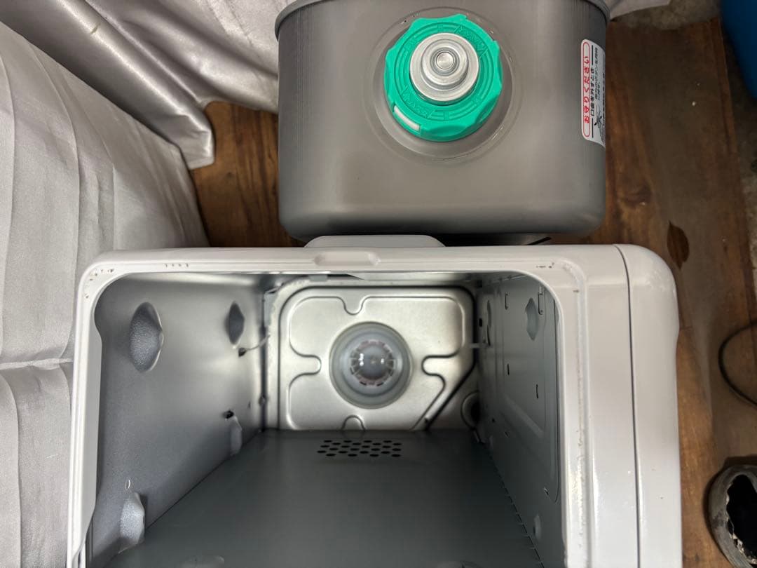 保証付　管301 美品　2023年 ダイニチファンヒーター ~13畳