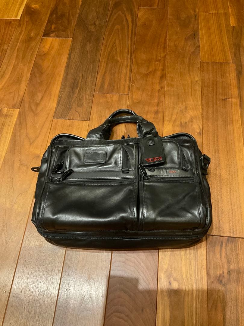 TUMI 2WAY レザーショルダーバック
