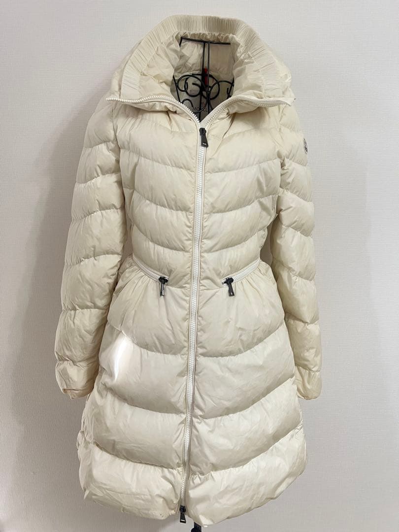 モンクレール　ロングダウンジャケット　アイボリー　Sサイズ