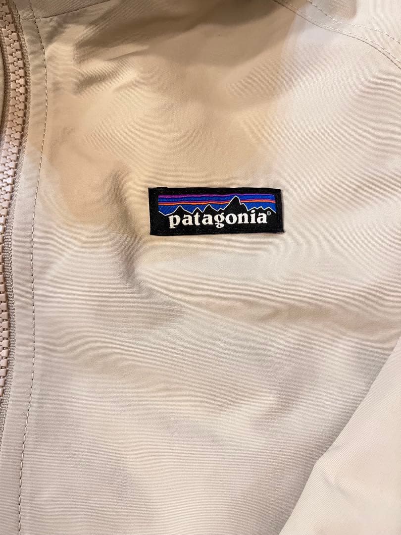 【当日または翌日発送】 パタゴニア バギーズジャケット S ベージュ