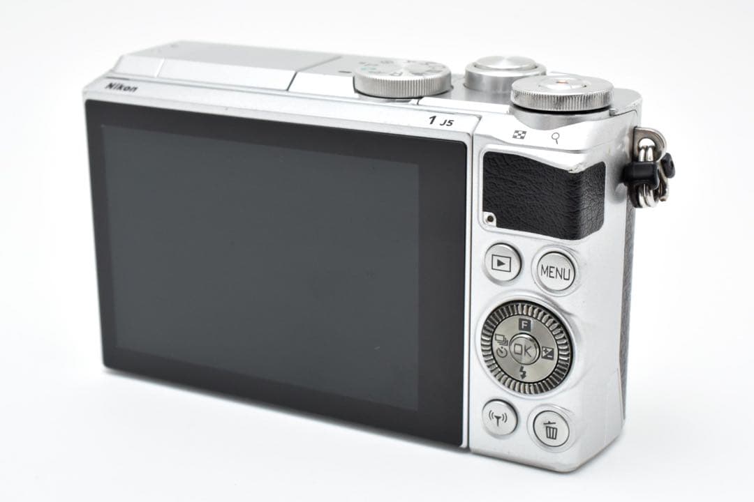 Nikon 1 J5 ミラーレス一眼 カメラ 本体