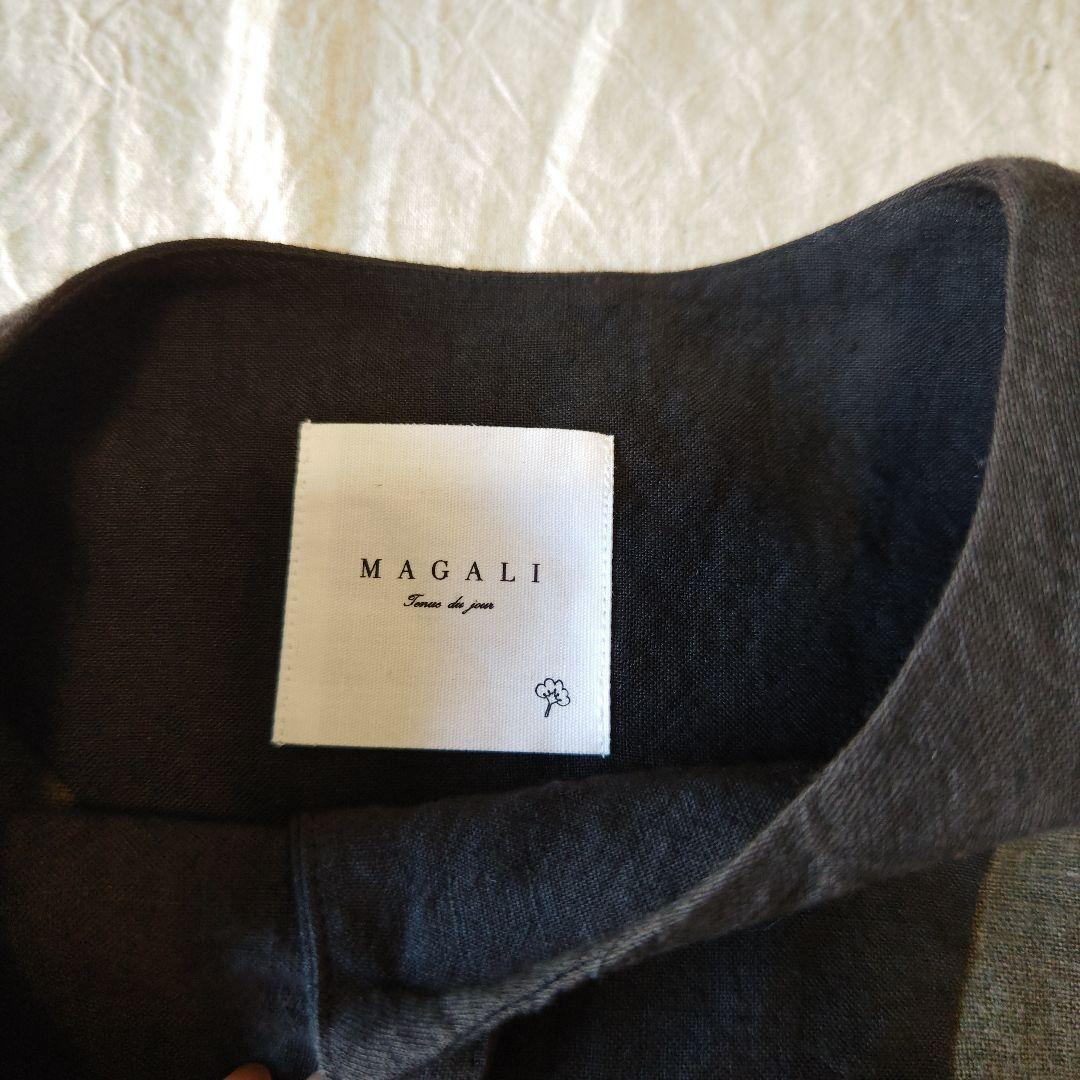 MAGALI マガリ ブラッシュドベルギーリネンカーディガン チャコール
