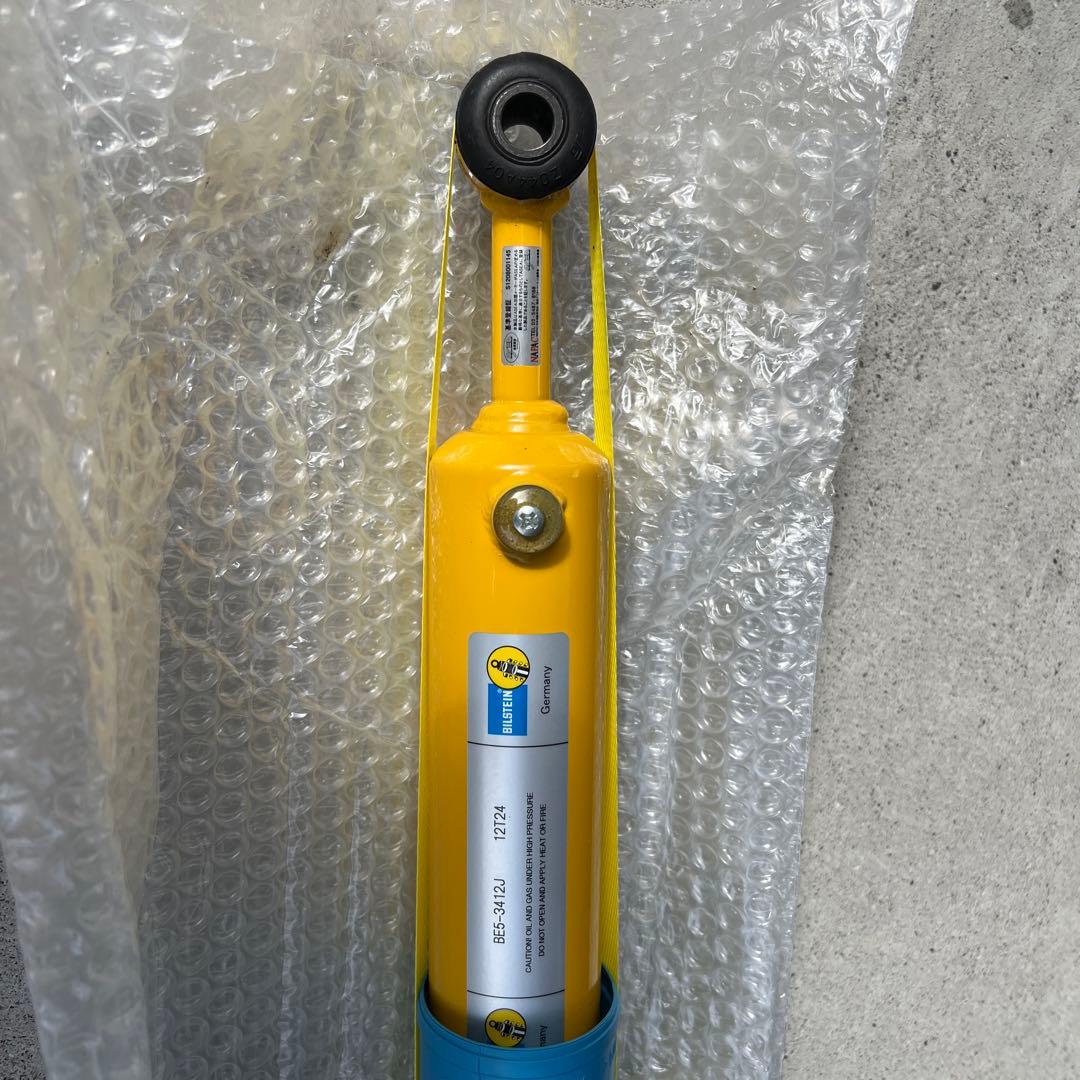 jeepラングラー JL ステアリングダンパー