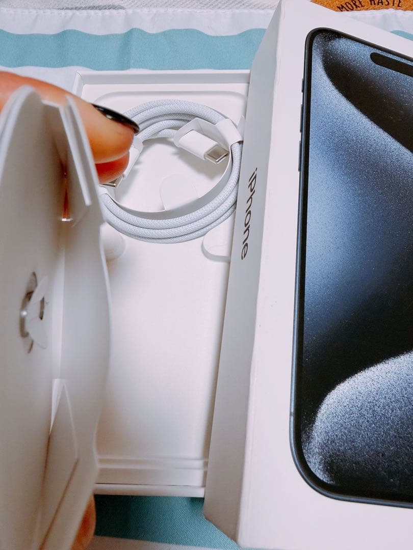 【新品】Apple iPhone 15 Pro 256GB ブルーチタニウム