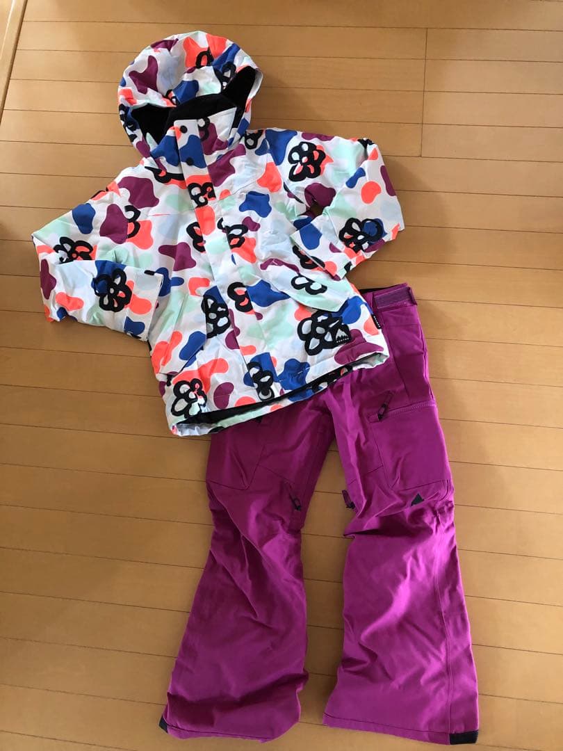 BURTON 子ども用スノーボードウェアセット　130