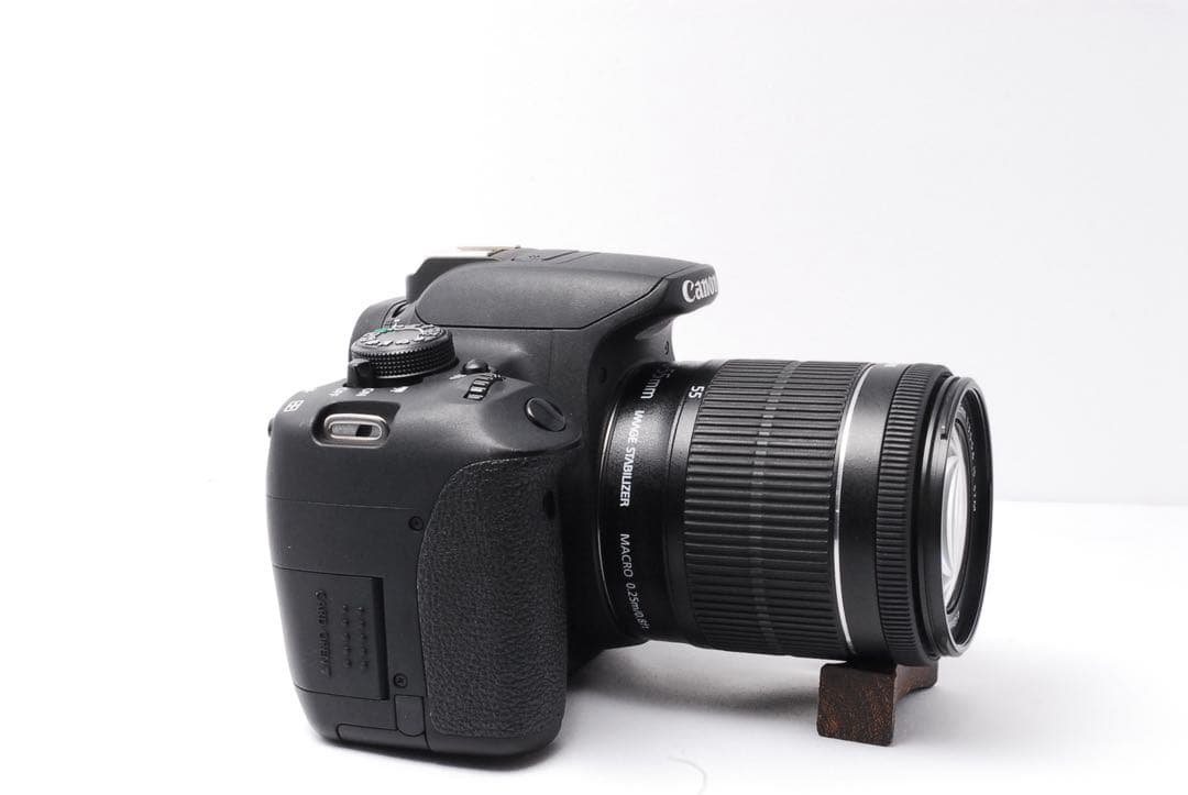 高画質❤️Canon kiss X7i❤️自撮りも楽々✨一眼レフカメラ