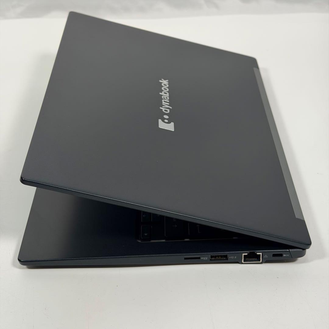 79.G83/HU 超軽量 i5-11世代 16G512G Office2024