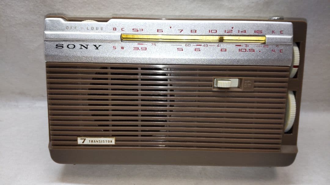 ソニー（SONY）トランジスターラジオ　TRー716B