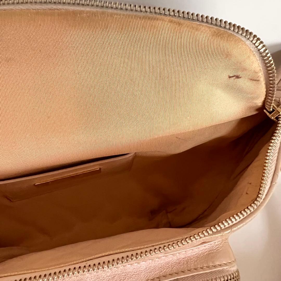 美品【シャネル/CHANEL】ウエストポーチ　ボディバッグ　クロスバッグ