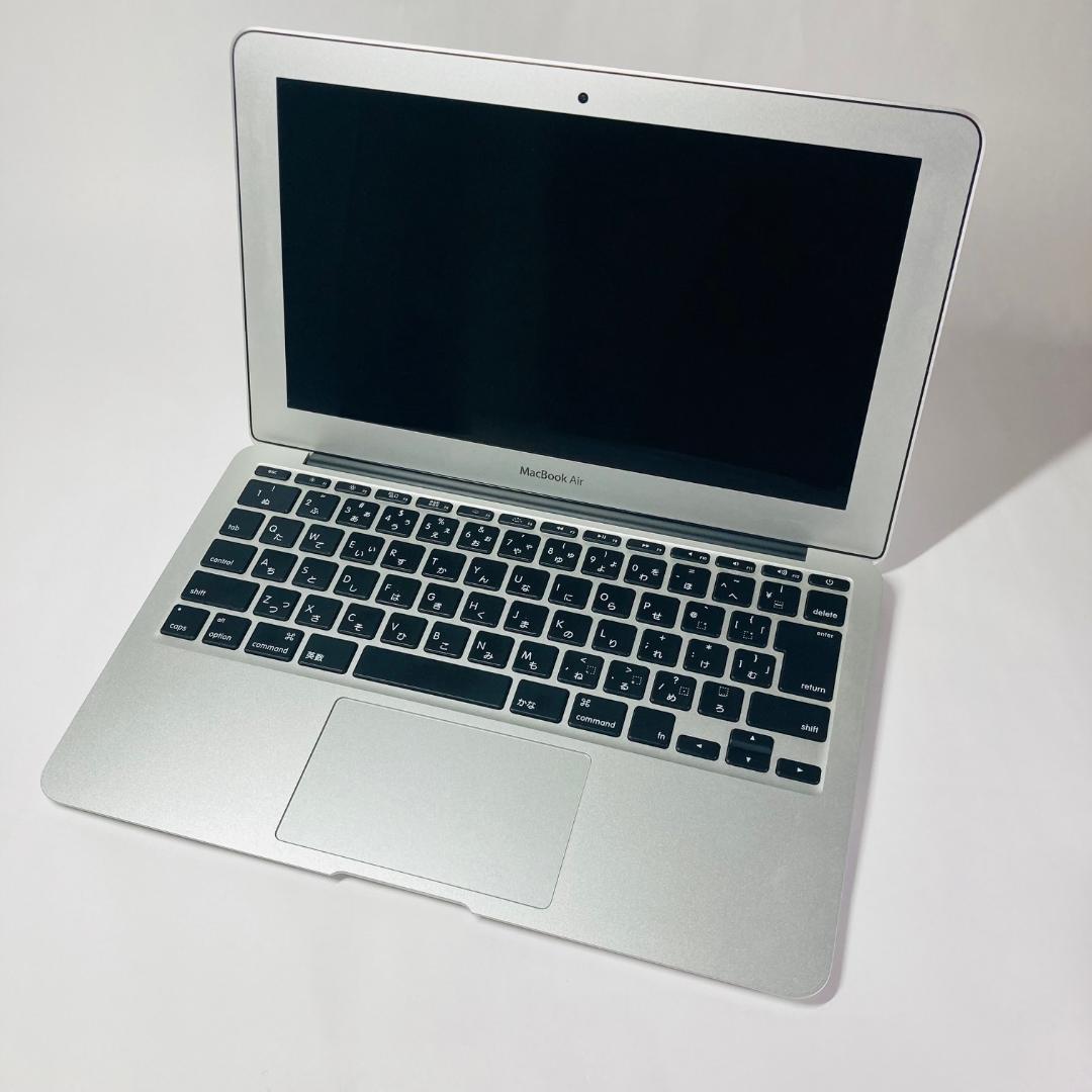 MacBook本体 MacBook Air A1465 i5 4GB SSD256GB