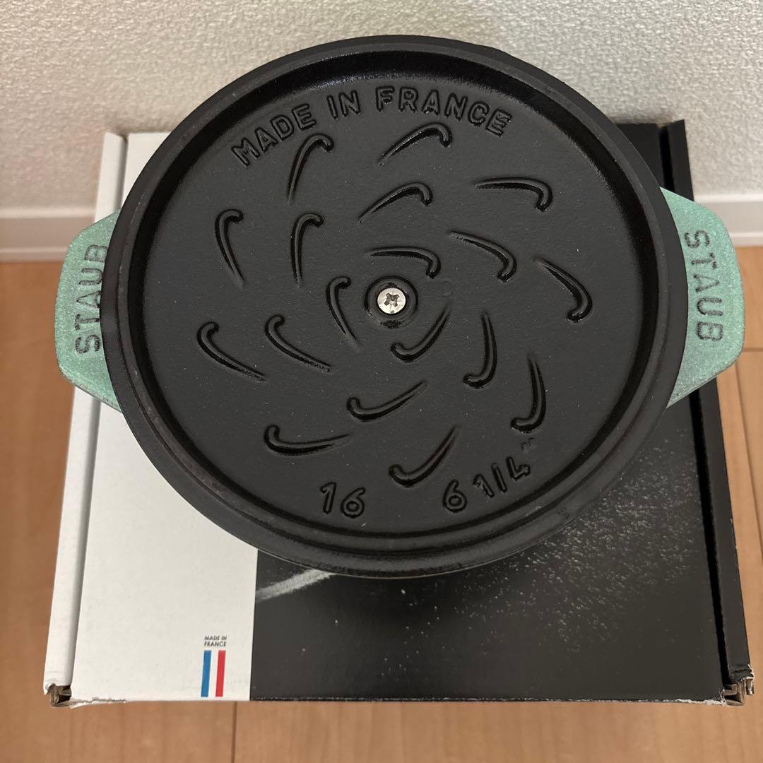ストウブ 16 de GOHAN M staub ラ ココット