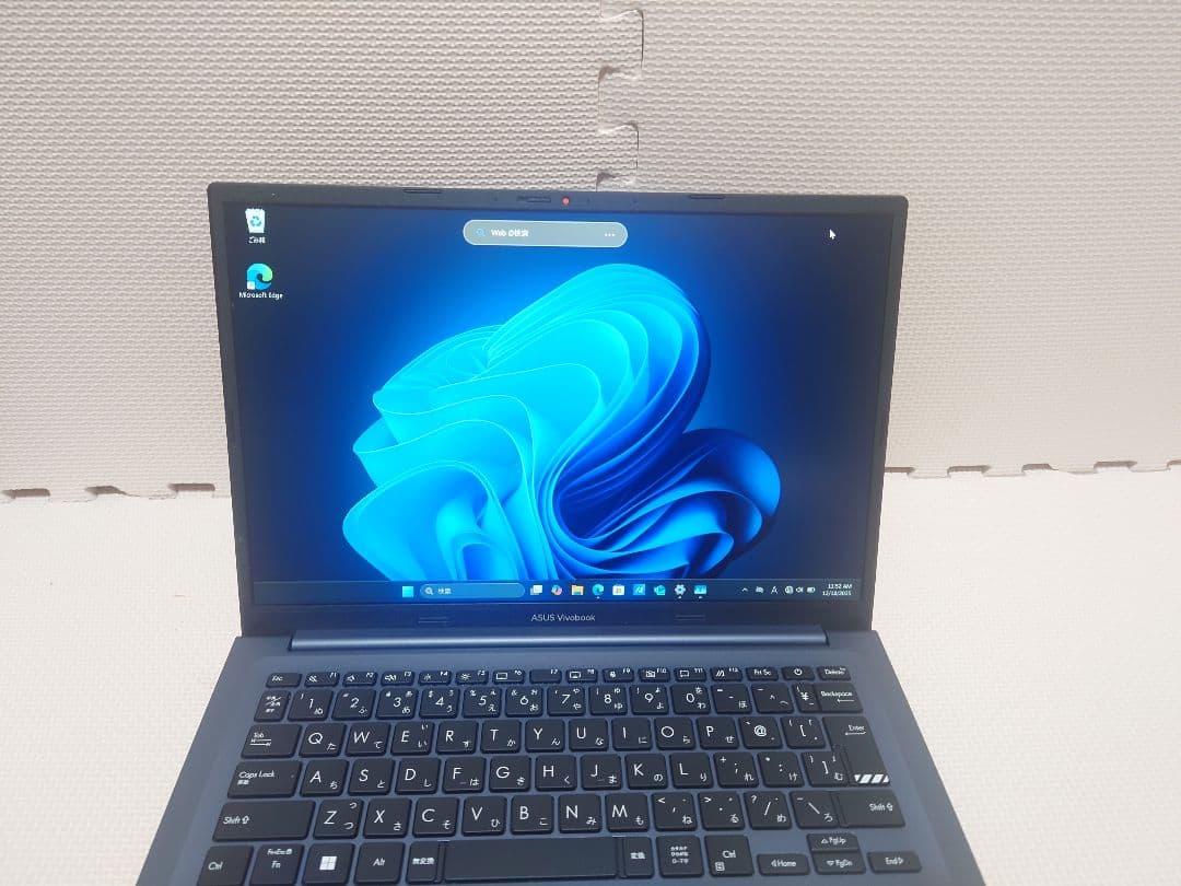 ASUS Vivobook M1403Q/Ryzen5 5600H/16・512