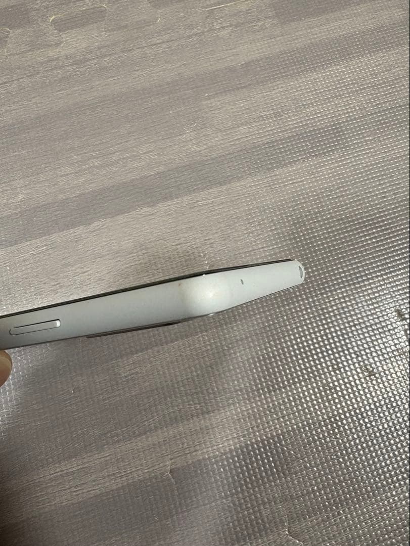 【美品】Xperia 10 II ホワイト SIMフリー 本体 箱・説明書付き