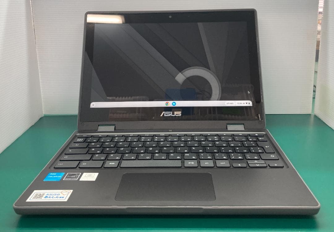 【整備済み】ASUS Chromebook CR1100FK Celeron搭載