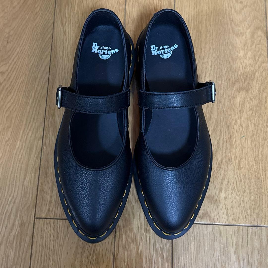 Dr. Martens ブラック メリージェーン シューズ