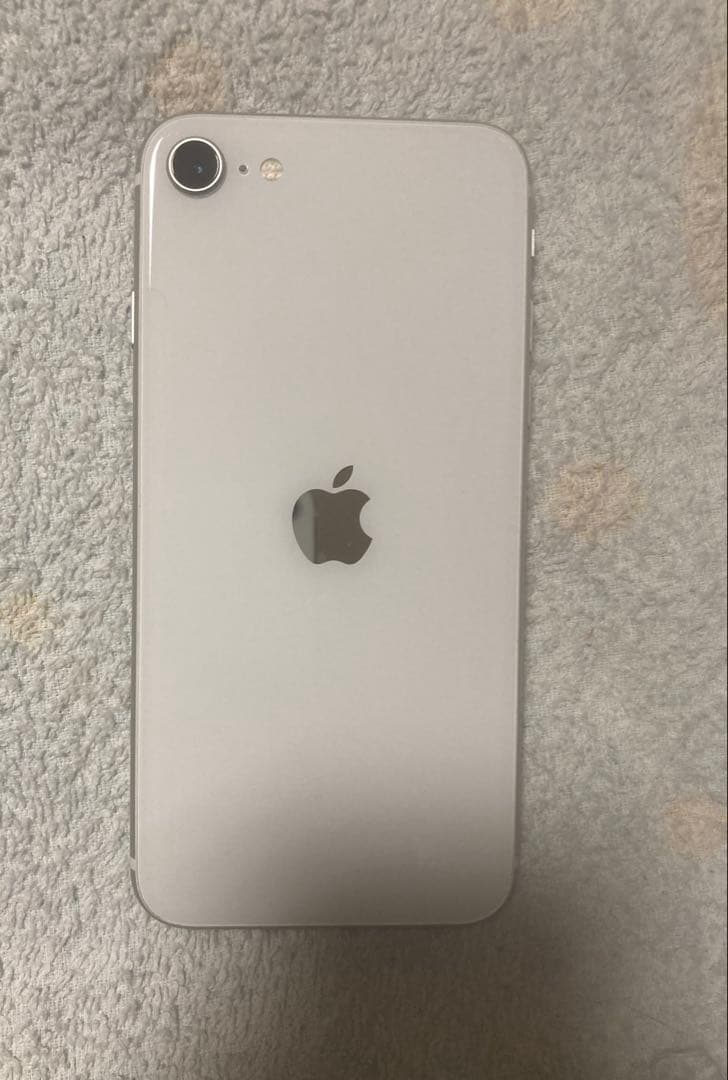 iPhoneSE第2世代　本体　ホワイト　64GB SIMフリー