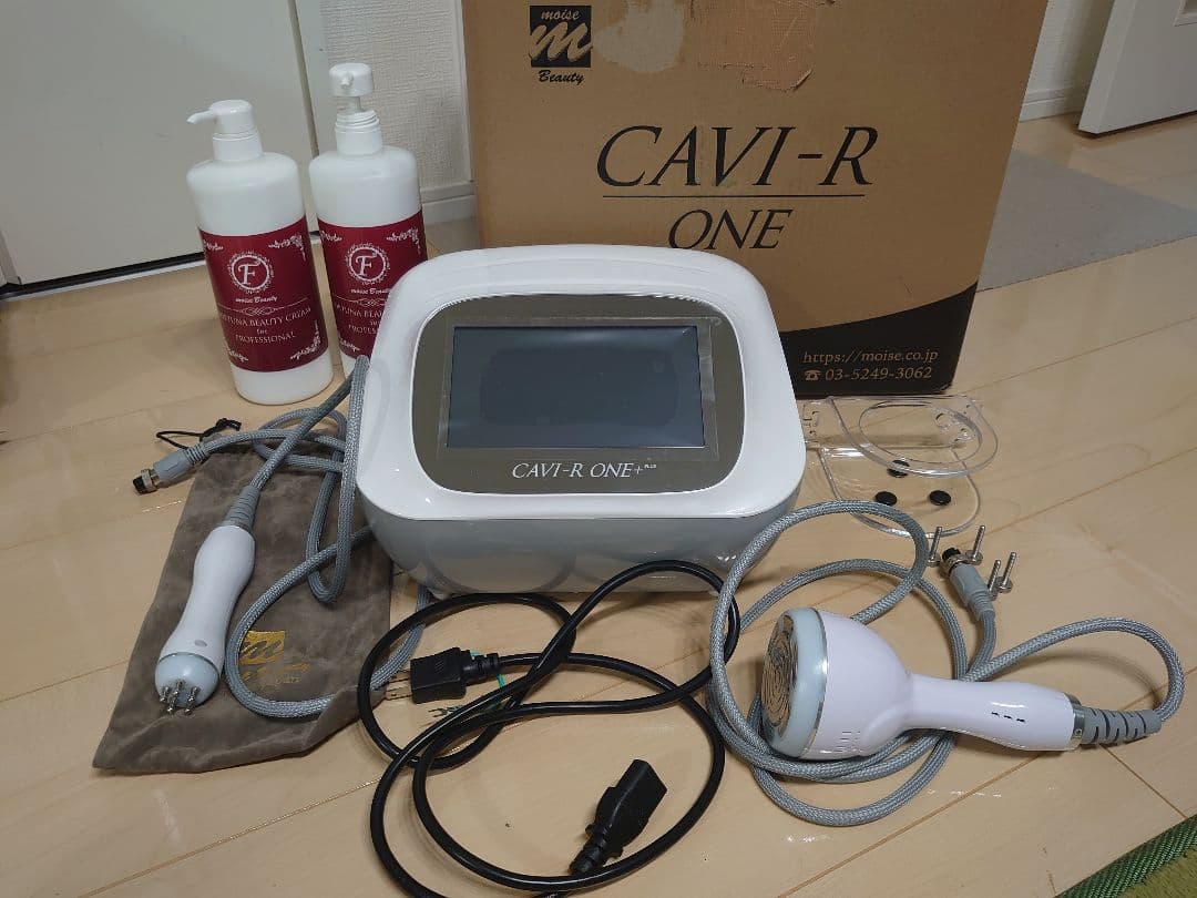 CAVI-R ONE+ キャビテーション ラジオ波 LED フェイシャル　モイセ