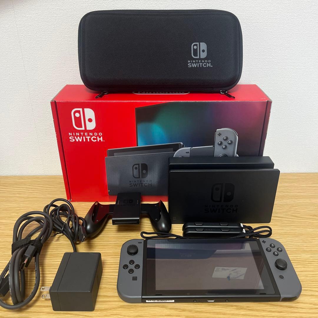 Nintendo Switch 本体 バッテリー強化版 グレー 付属品多数あり