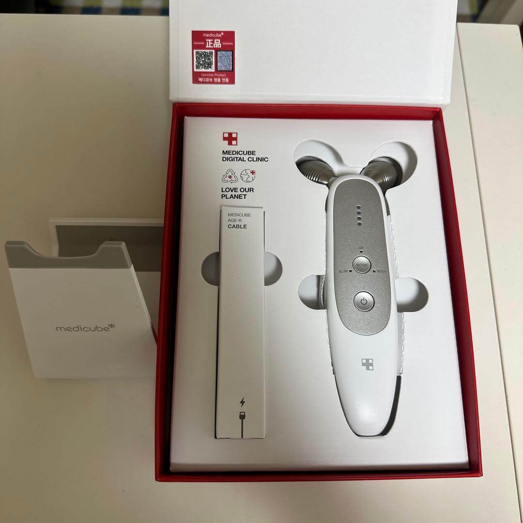 さ*ん様 medicube AGE-R DERMA EMS SHOT