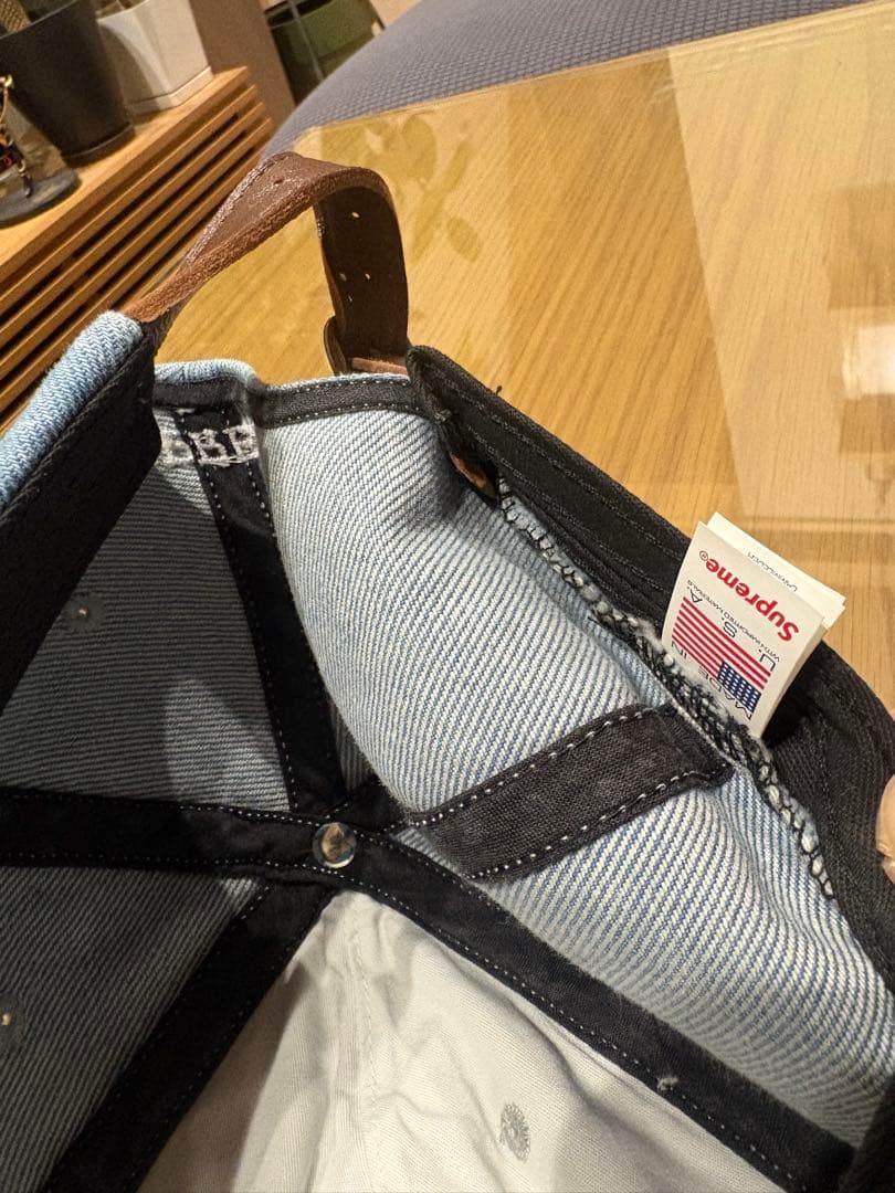 シュプリーム 6パネルキャップ