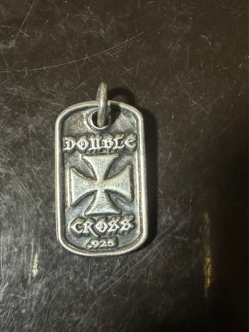TRAVIS WALKER ダブルクロスドッグタグ　ハンマードTWロゴ　セット