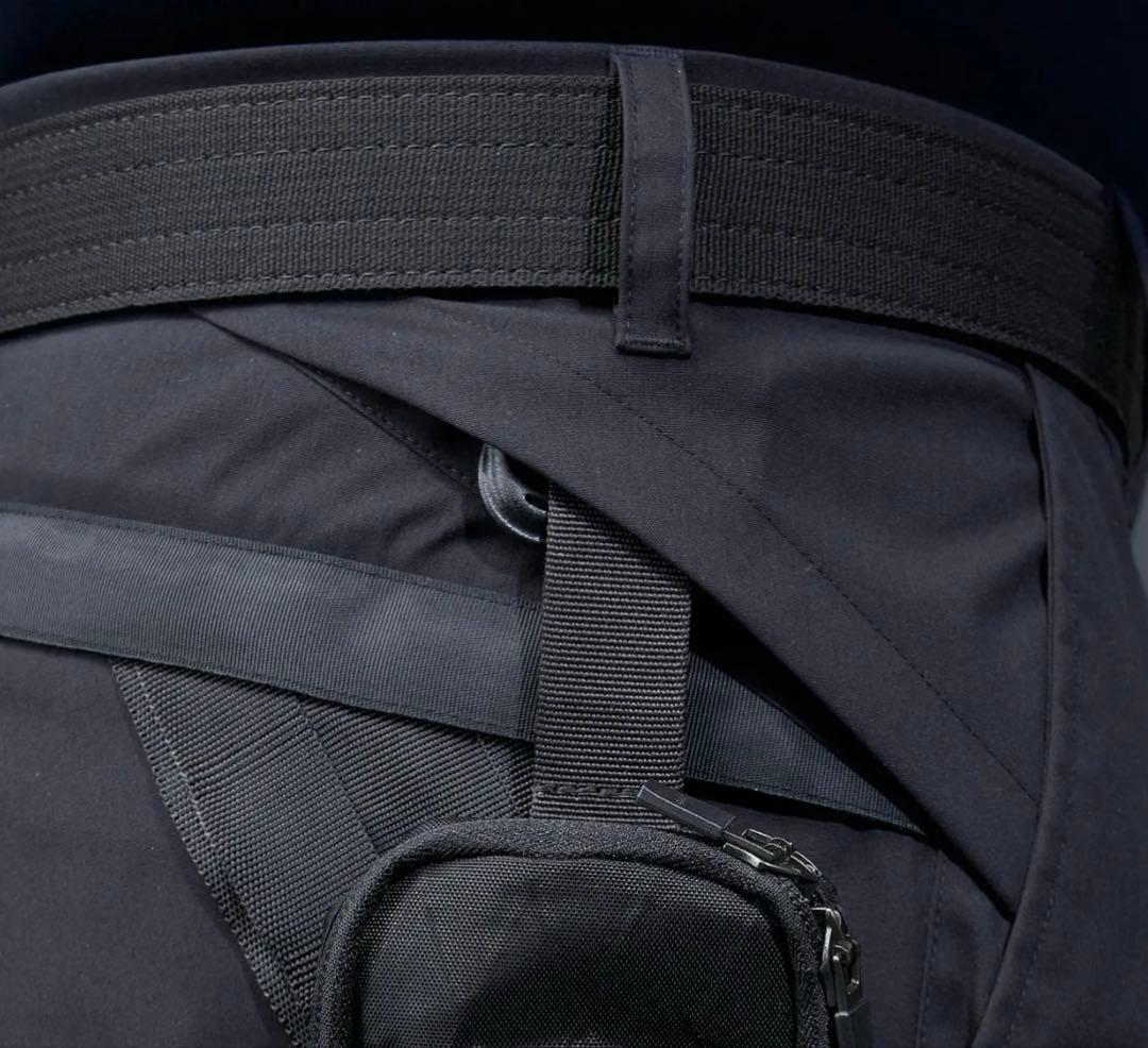 ACRONYM ルック使用 同型 ナイロンベルト