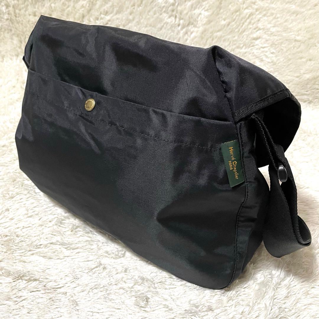 【美品】Herve Chapelier　ショルダーバッグ　黒　メッセンジャー