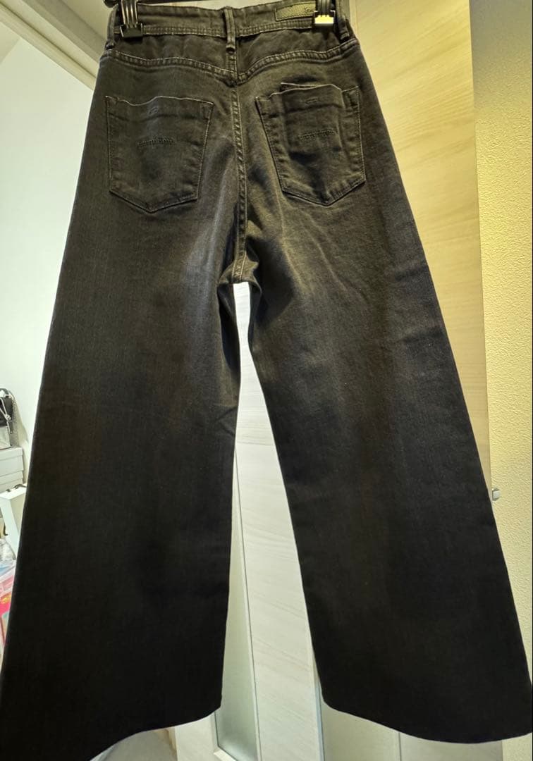 YANUK ワイドフレア 23 オールドブラック ヤヌーク