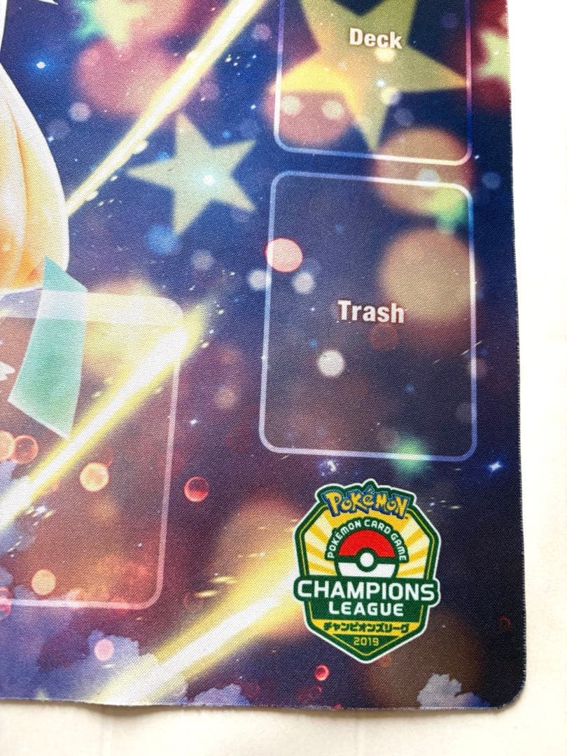 限定品　ポケモン　カードゲーム　ラバープレイマット　ジラーチCL2019