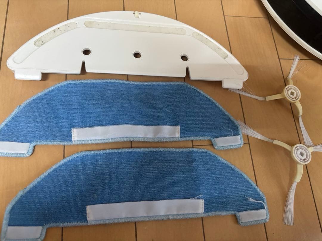 Neabot NoMo Q11(ゴミ収集ステーション有)