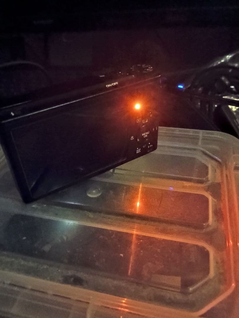 富士フィルム　XQ2　コンパクトデジタルカメラ　fujifilm