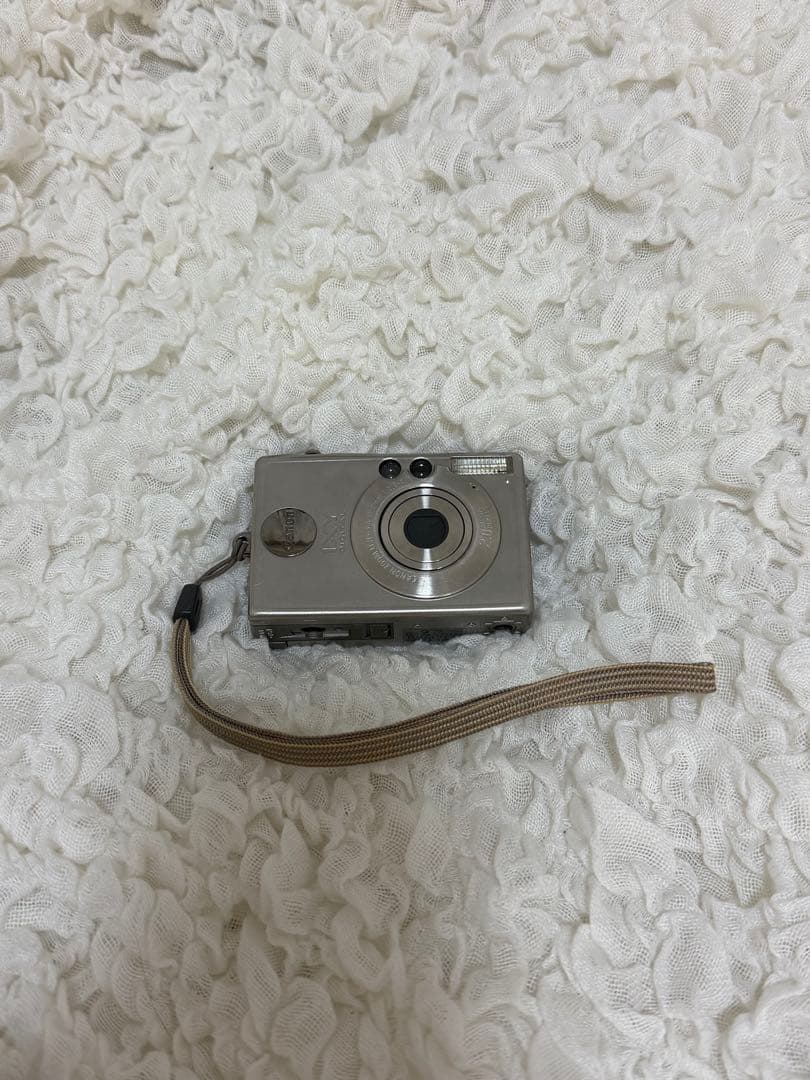 コンパクトデジカメ　IXY DIGITAL200 SDカードリーダー付 セット