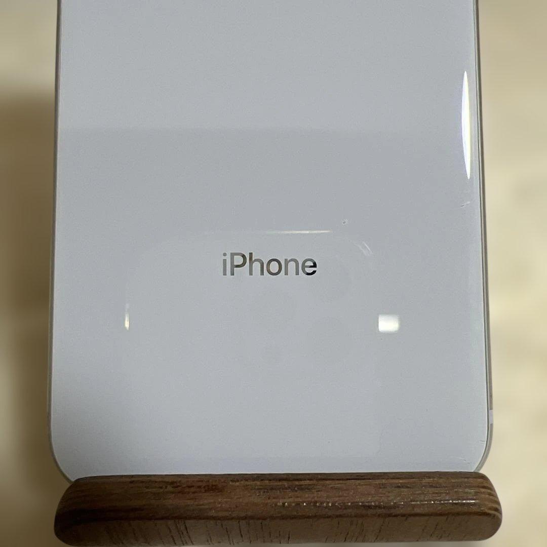 iphone8 256GB バッテリー76% カメラ部ヒビあり