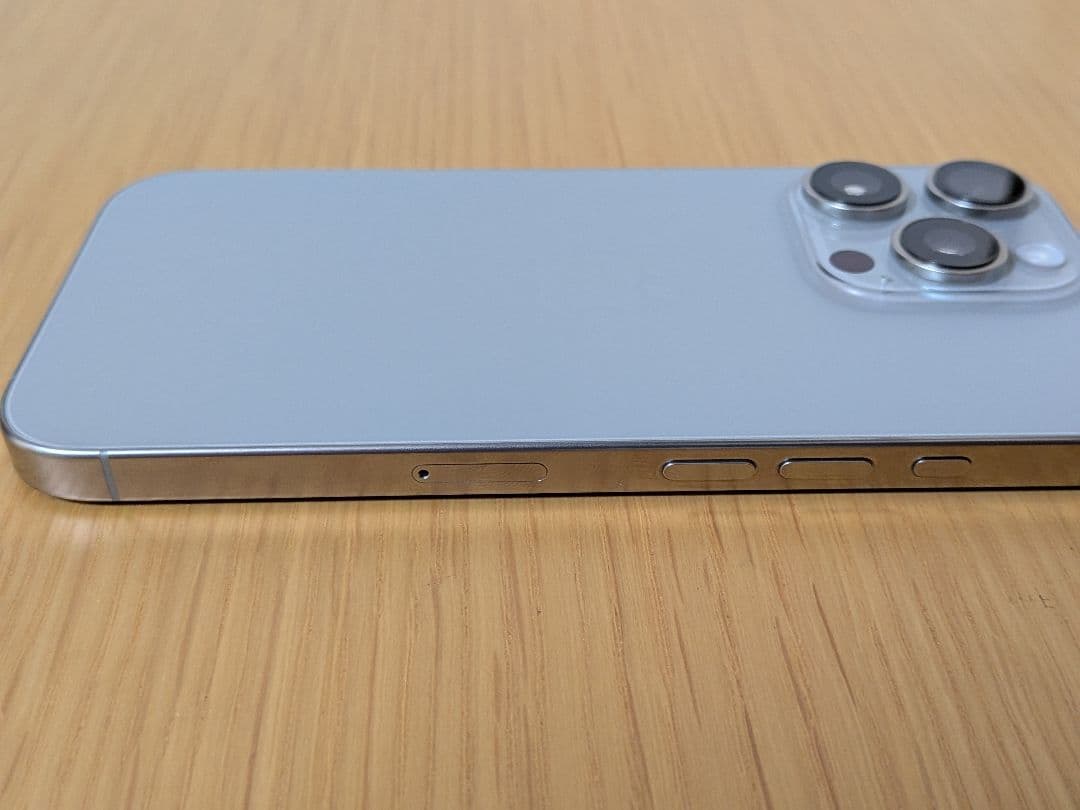 iPhone16pro 128GB ナチュラルチタニウム バッテリー100%