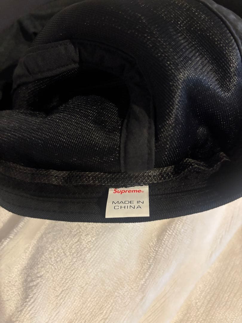 【正規品】シュプリーム　耳付きキャップ