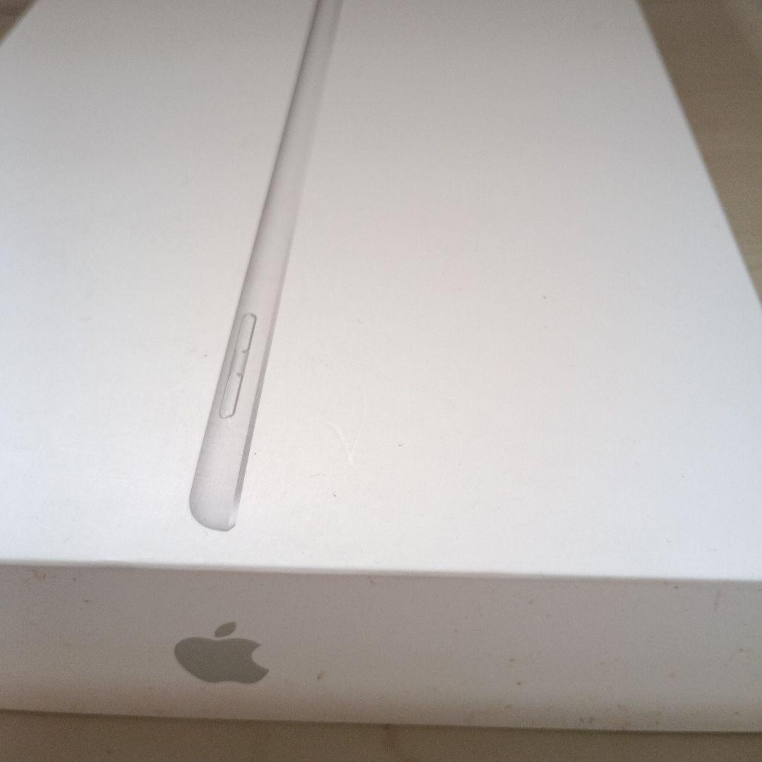 iPad Wi-Fi + Cellular 32GB シルバー