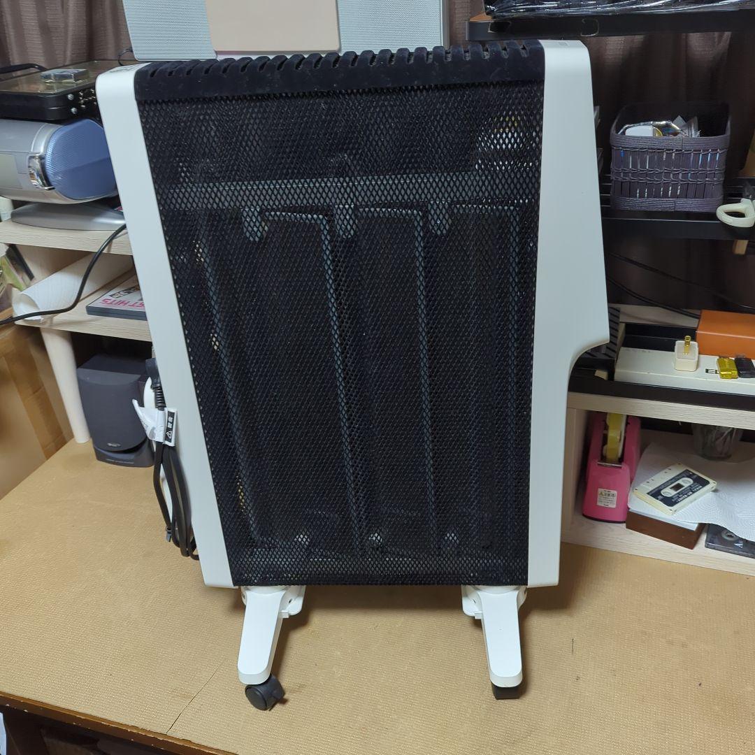 美品 siroca 遠赤軽量ヒーター （かるポカ）SN−M251（リモコン付き）