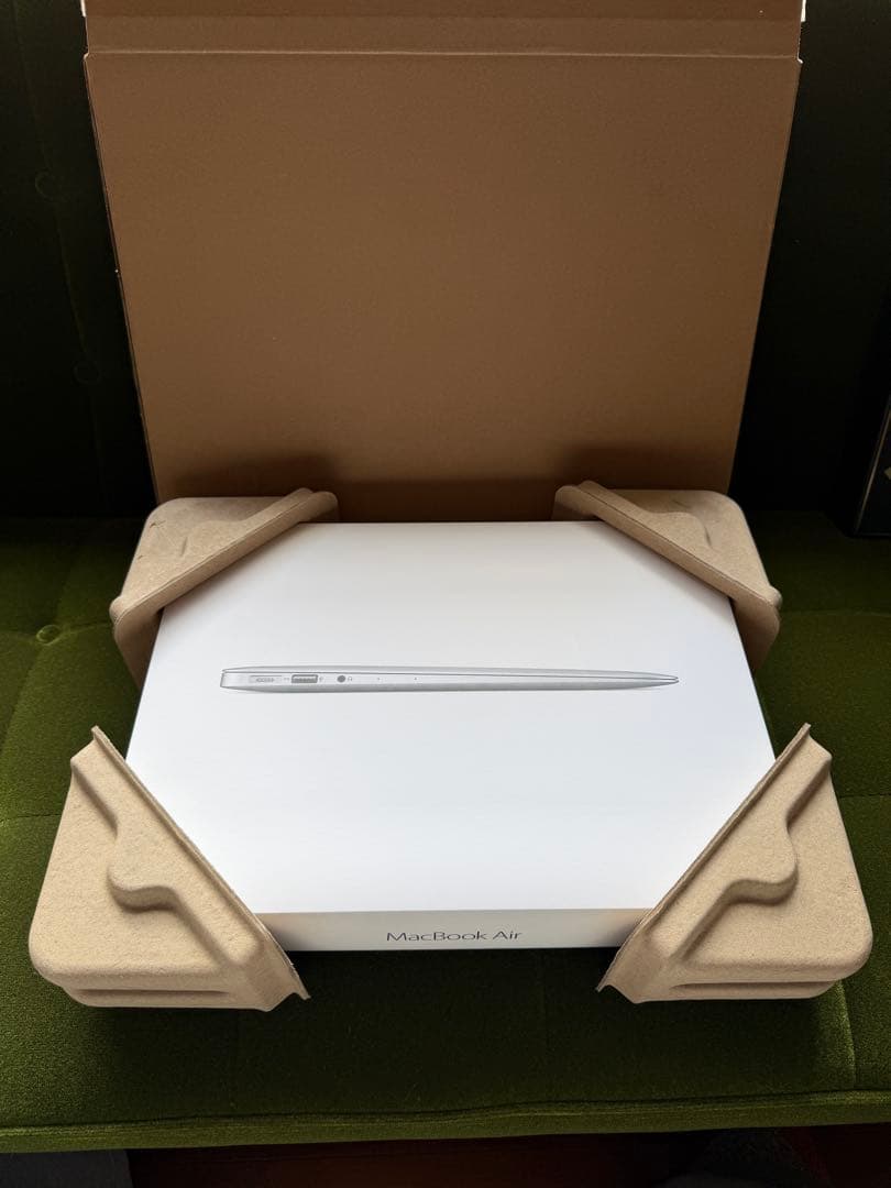MacBook Air 13インチ 美品／純正DVDドライブ付／元箱あり